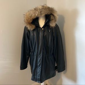 Robert Phillipe Womens New Zealand Lambskin 3/4 Jacket with Drawstring Waist Faux Fur Detachable Hood & Zip-Out Lining Robert Phillipe Womens New Zealand Lambskin 3/4 Jacket with Drawstring Waist Faux Fur Detachable Hood & Zip-Out Lining